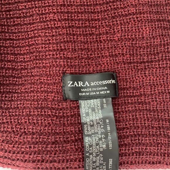 Zara Accessories Beanie Burgundy  - Picture 3 of 4